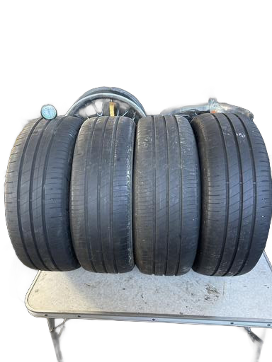 4 gomme GOODYEAR EFFICIENT GRIP 185/55 R15 82H ESTIVE battistrada 5mm DOT 2022 prezzo 190€