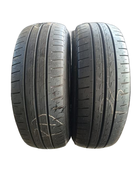 2 gomme PIRELLI CARRIER 195/65 R15 95T  estive battistrada 6mm DOT2021 prezzo 100€