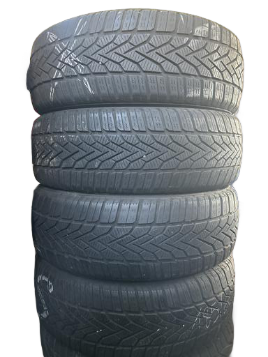 4 gomme SEMPERIT SPEED GRIP 185/60 R15 88T INVERNALI M +S battistrada 6mm DOT2016 Prezzo 140€