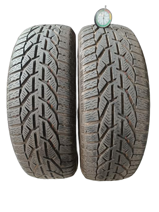 2 gomme Kormoran SNOW 185/65 R15 88T INVERNALI M +S BATTISTRADA 5.5MM DOT2019 prezzo 80€