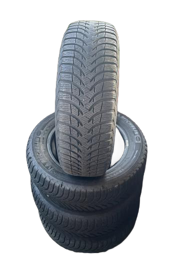 4 gomme MICHELIN ALPIN 185/60 R15 88T INVERNALI M +S battistrada 5.5mm DOT2017 prezzo 150€