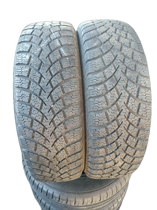 2 gomme NOKIA 165/70 R14 81T INVERNALI m+s battistrada 4.5mm DOT non recente Prezzo 60€