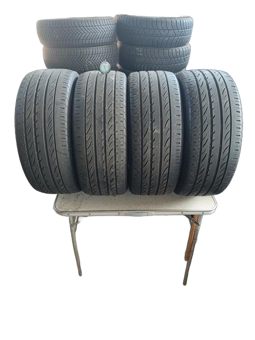 4 gomme PIRELLI PZERO NERO 225/50 R17 98Y ESTIVE battistrada 5mm DOT2016 Prezzo 200€