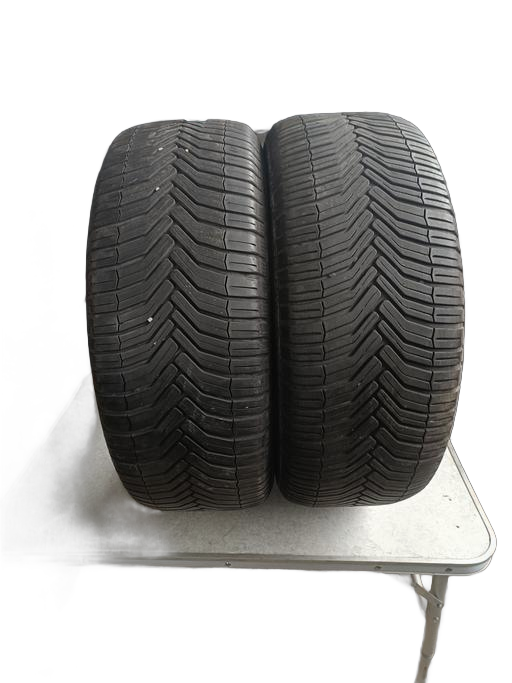 2 gomme MICHELIN CROSSCLIMATE 215/55 R17 98W 4 STAGIONI battistrada 6mm DOT2019 prezzo 120€