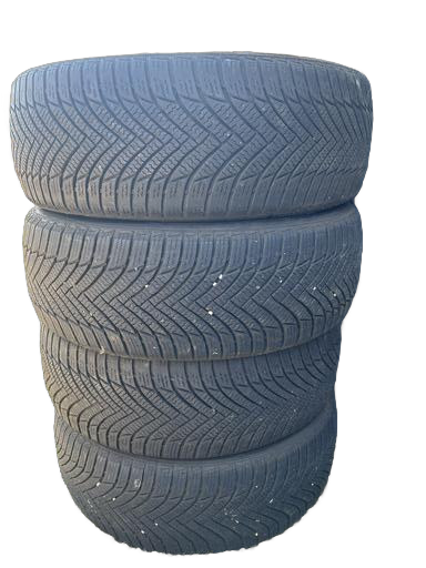 4 gomme IMPERIAL SNOW DRAGON 195/55 r16 87h INVERNALI M+S battistrada 6mm DOT 2022 prezzo 200€