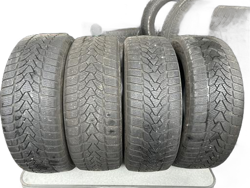 4 gomme UNIROYAL WINTEREXPERT 195/55 R16 87H INVERNALI M+S battistrada 5mm DOT2022 prezzo 180€