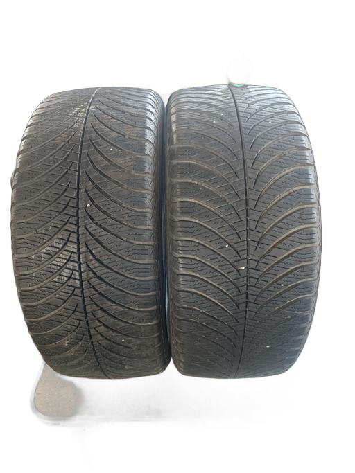 2 gomme GOODYEAR VECTOR 225/45 R17 94V 4 STAGIONI battistrada 6mm DOT2018 prezzo 120€
