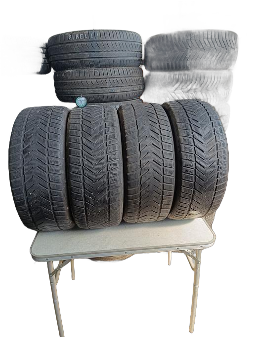 4 gomme VREDESTEIN WINTRAC XTREME 225/45 R17 91H INVERNALI M+S  battistrada 4.5mm DOT2015 prezzo 190€