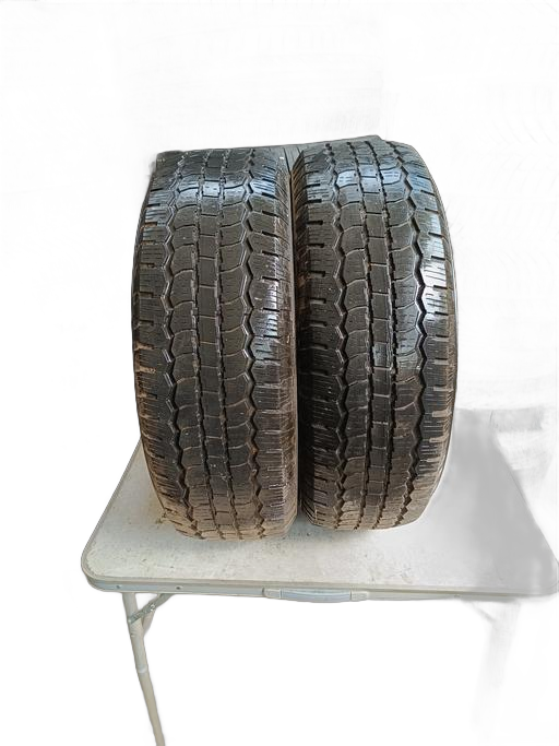 2 gomme GENERAL GRABBER 225/70 R16 102H INVERNALI M+S battistrada 4.5mm  DOT2005 prezzo 80€